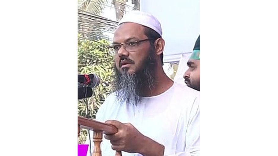 Charmonai Pir calls for communal harmony