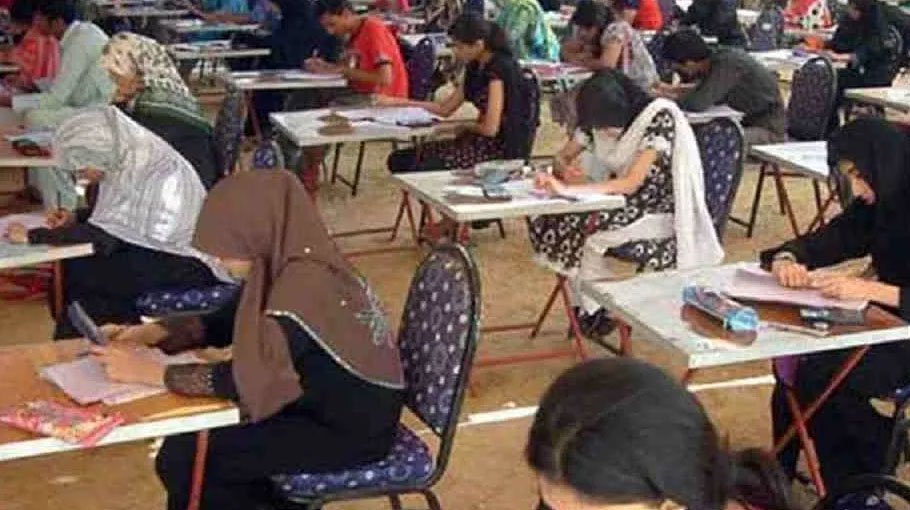 Schools, colleges reopen on   Aug 18