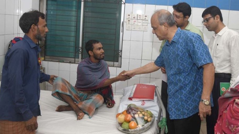 Govt to provide necessary support for treatment of the injured: home adviser