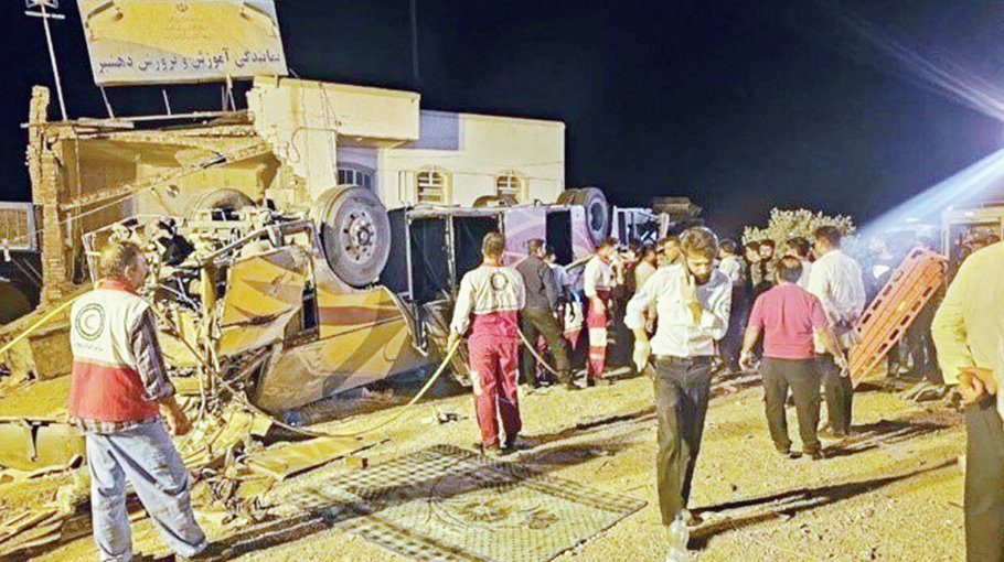 Bus crash in Iran kills 28 Pakistani pilgrims