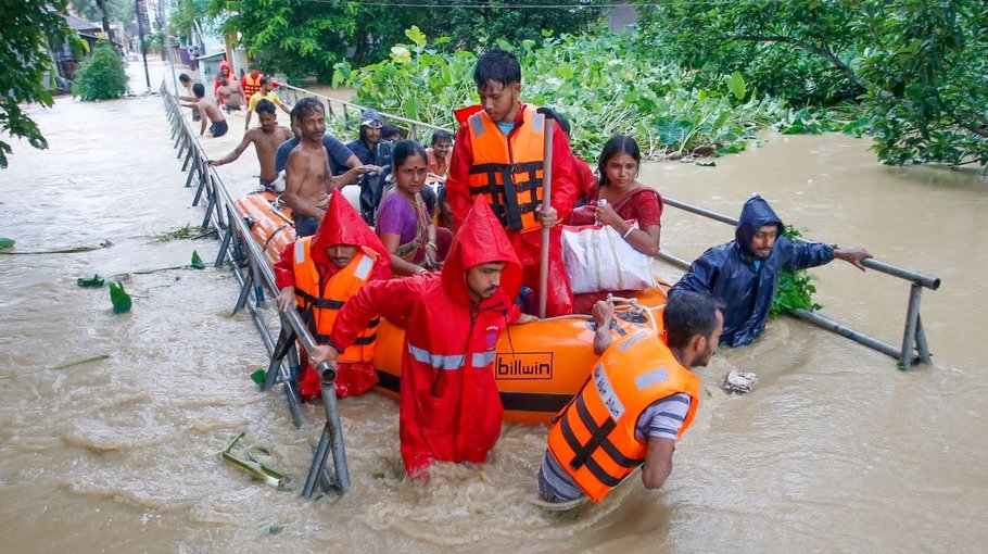 10 die, thousands   displaced as downpour causes flood in Tripura