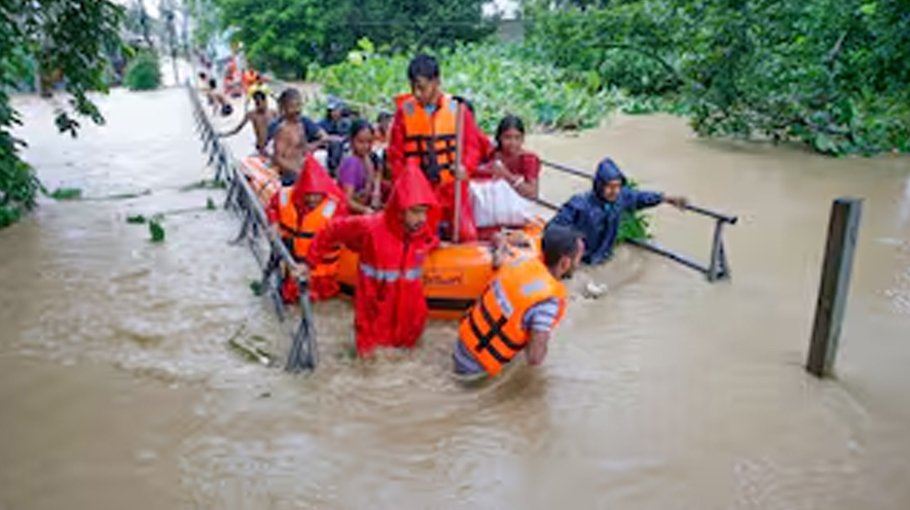 Death toll in Tripura floods climbs to 22