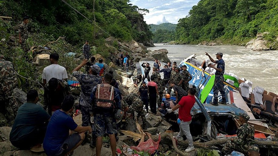 Indian tourist carrying bus accident in Nepal 