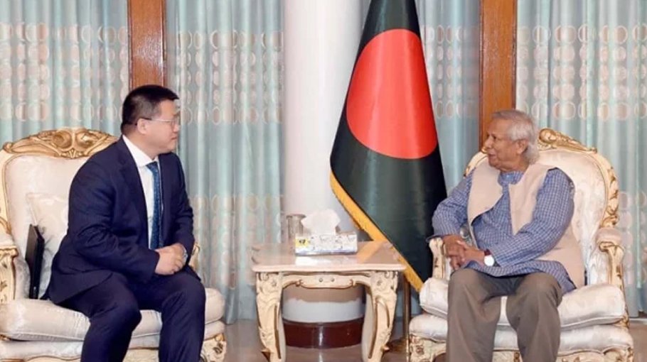 Chief Adviser urges China to relocate solar panel plants   to Bangladesh