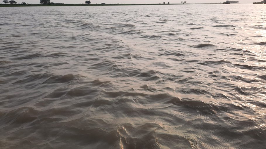 Padma-Meghna flowing below  danger level at Chandpur