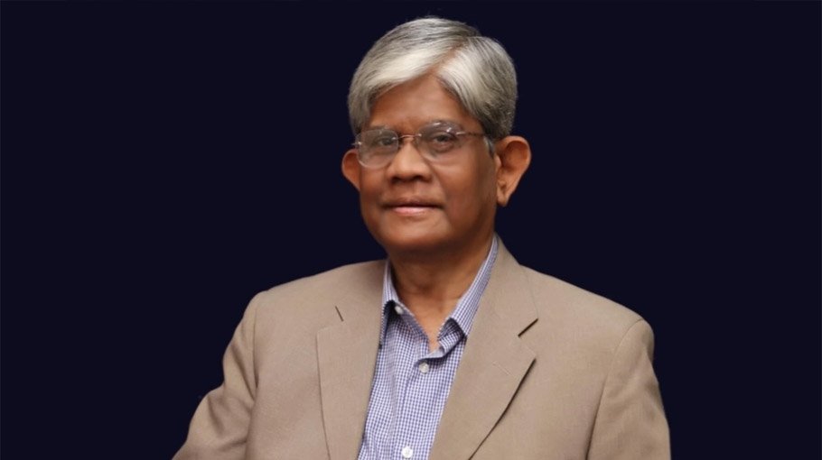 DCs directed to take firm stance against  extortionists and their backers:  Adviser