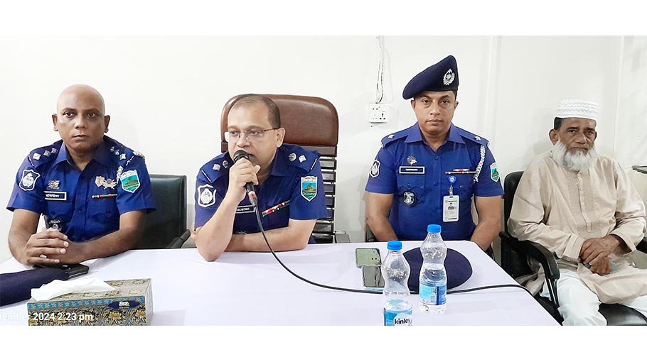 Pabna SP seeks everyone’s help to curb crime
