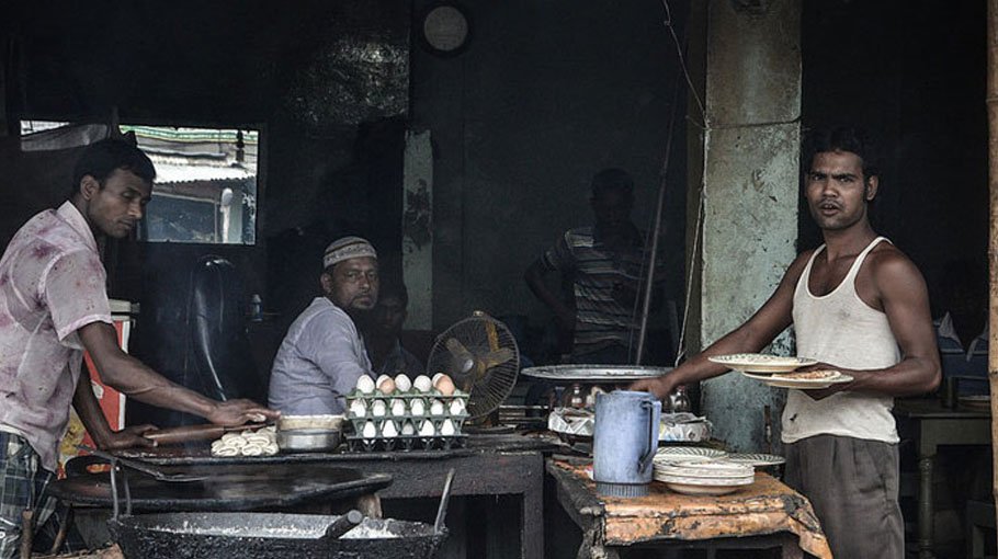Four eateries near CU fined for serving unhygienic foods