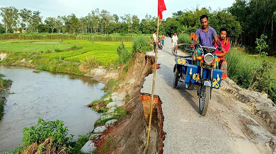 Dilapidated road poses risk  of accidents in Panchagarh