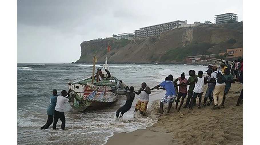 Boat with 30 decomposed bodies found off Senegal coast