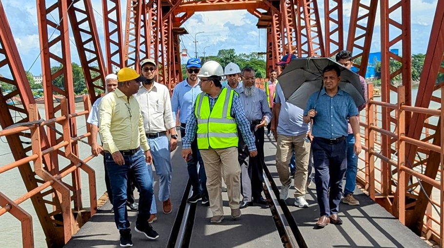 Kalurghat Bridge to  open next month
