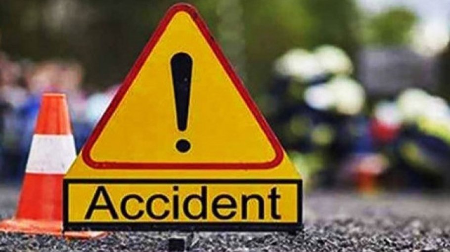 Man killed in Panchagarh road crash