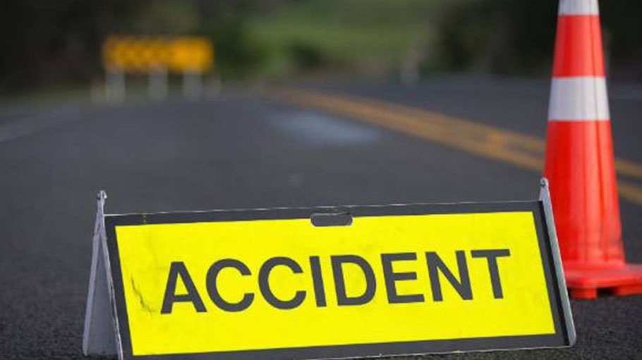 Six killed in road crashes in Kushtia, Dinajpur 