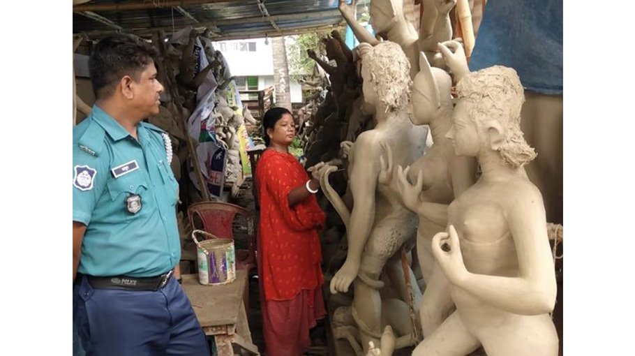 Preparations afoot for Durga Puja celebrations in Rajshahi