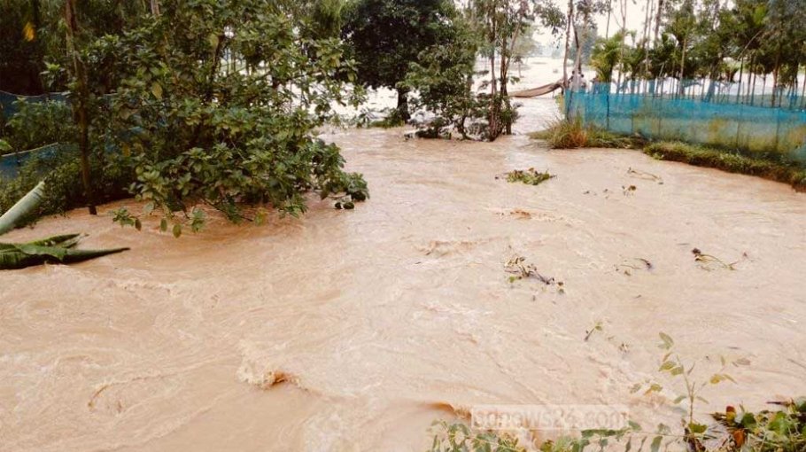 Floods wreak havoc in Sherpur,  Mymensingh
