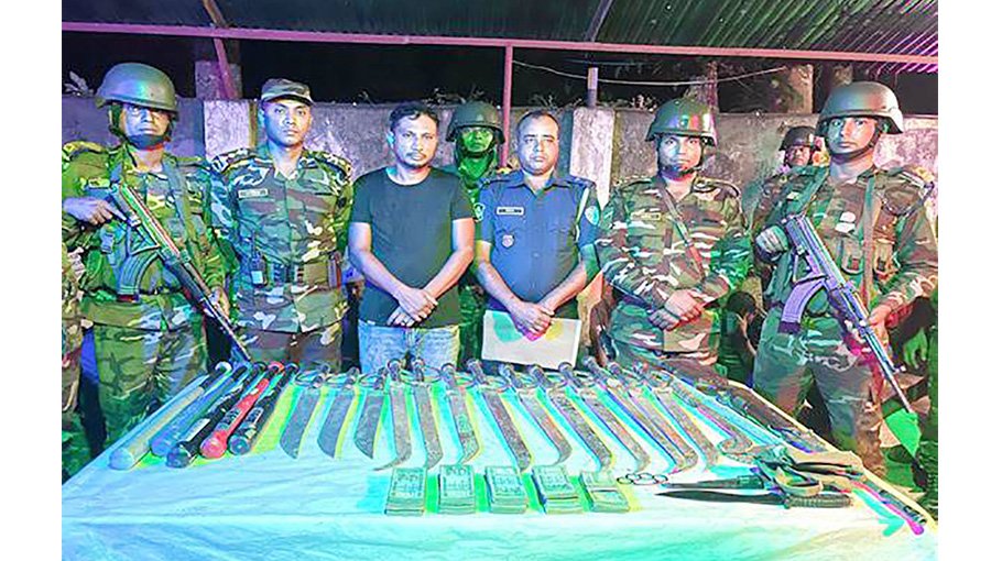 Jubo League leader held with arms in Cumilla