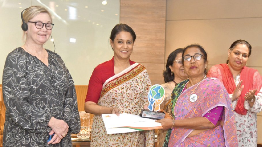 Rizwana calls for regional co-op in dealing with climate change