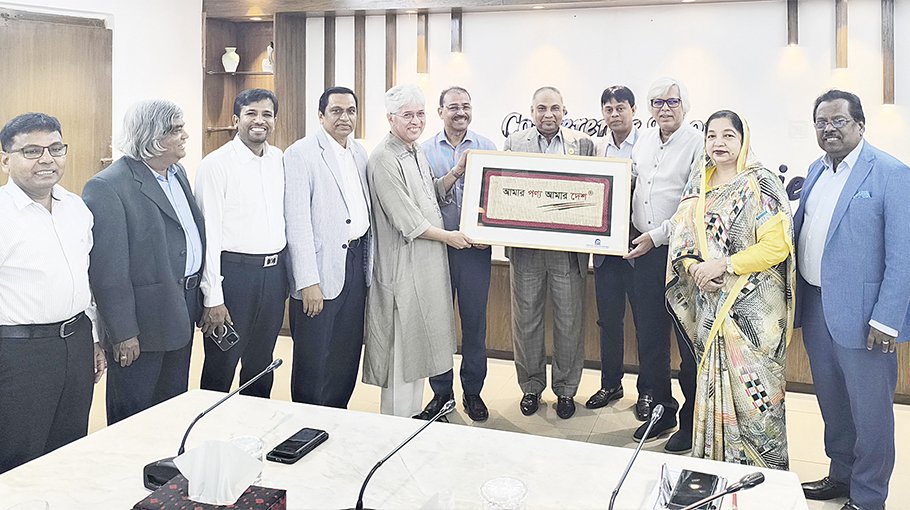 Govt to enhance investment, safeguard local industries  to boost growth   