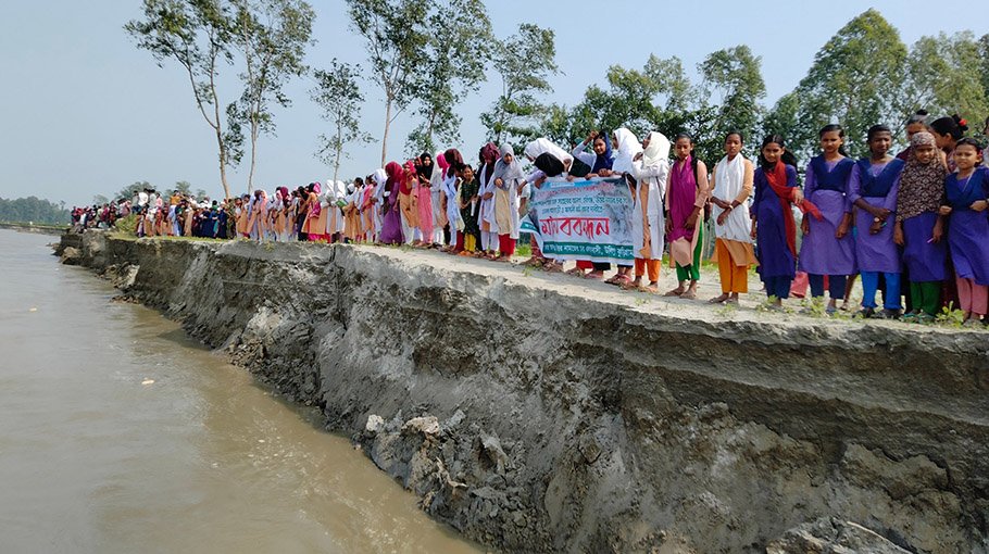River erosion takes turn for the worse in Ulipur