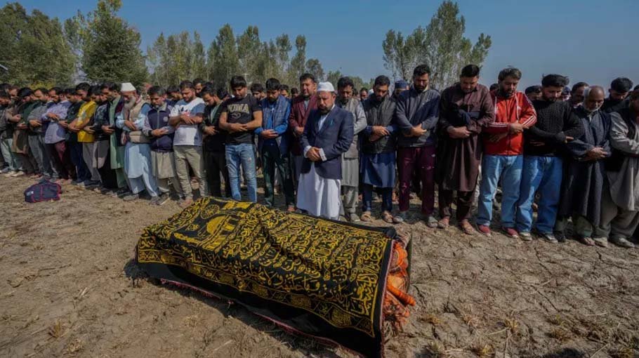 Gunmen kill seven people working on key tunnel project in India’s Kashmir