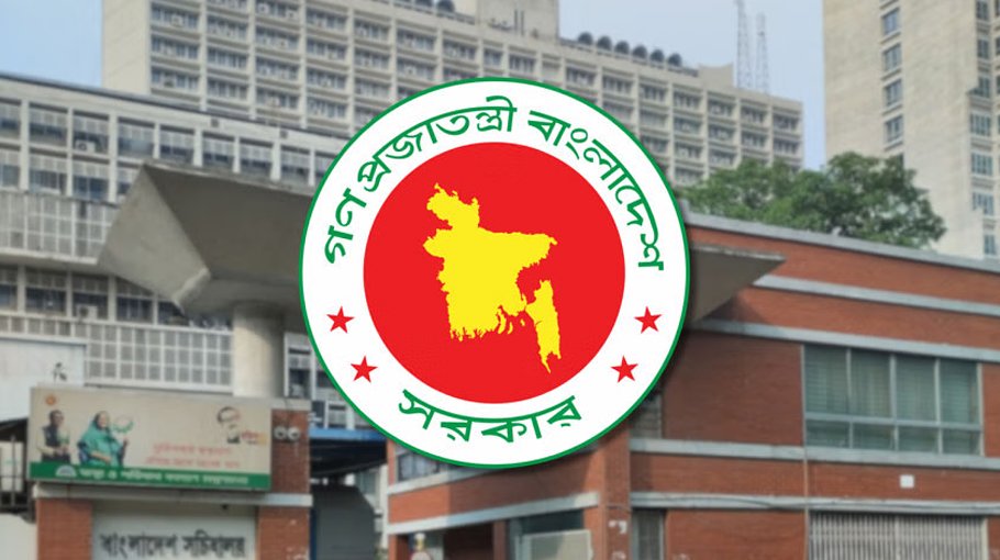 Jobseekers wearing burial shrouds go  on hunger strike