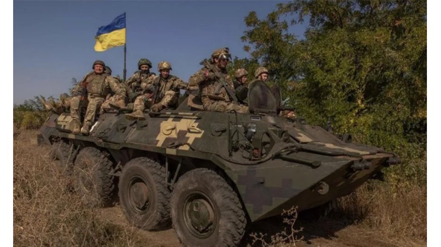 Ukraine in new mobilisation drive as Russia advances