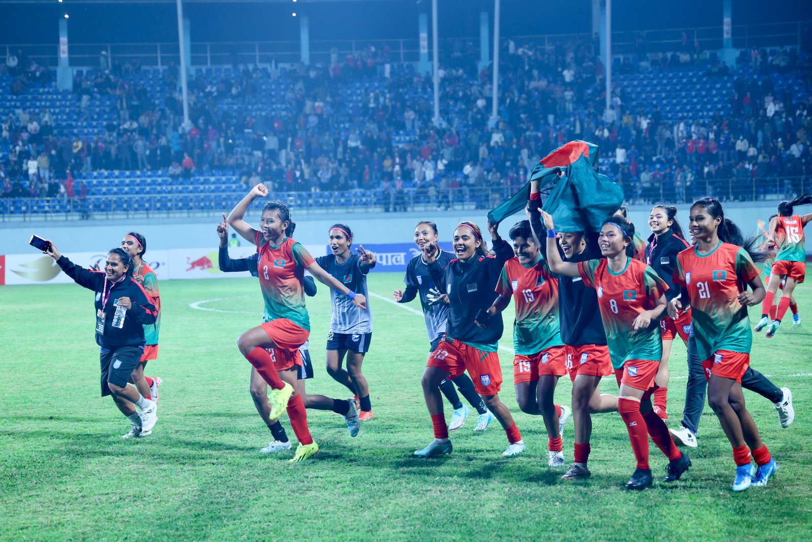 Bangladesh women defend SAFF title with 2-1 win against Nepal