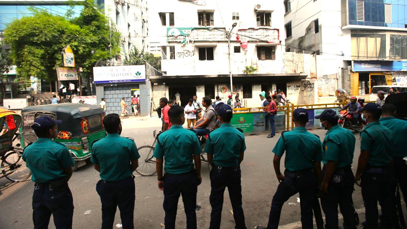 Security beefed up around Jatiya Party office