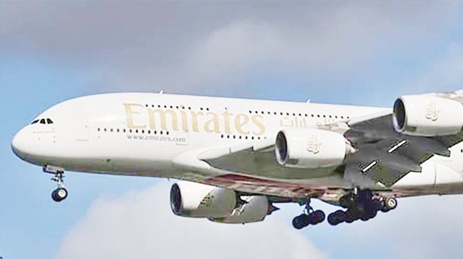 Emirates logs $2.5b half-year profit amid Mideast crises