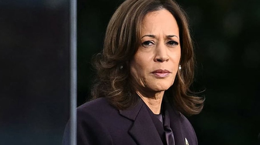 Kamala gives defiant concession after   stunning Trump win