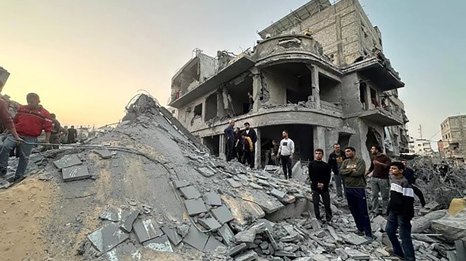 13 children among 42 killed in Israeli strikes in Gaza, Lebabon