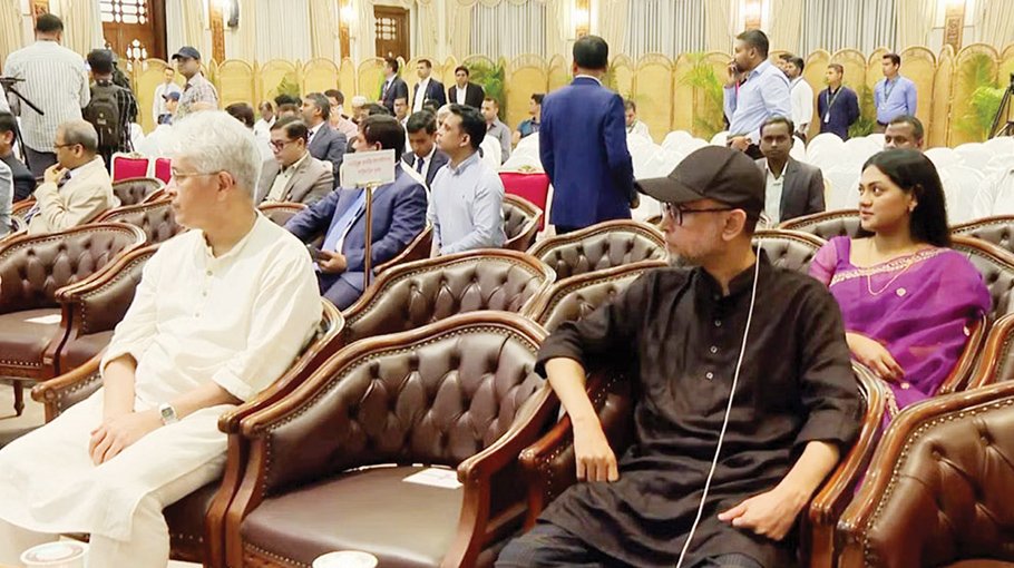 Cultural community celebrates Farooki’s new role as adviser