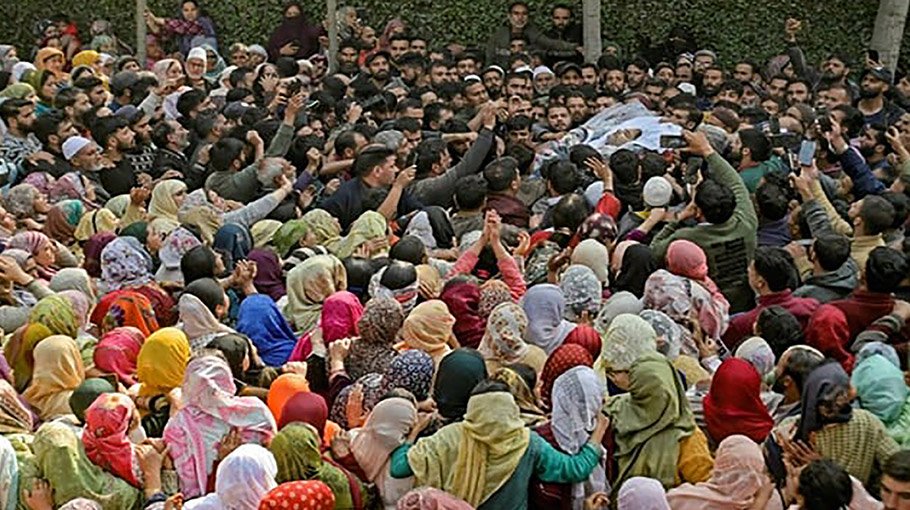 Rebel attacks keep Indian-run Kashmir on the boil