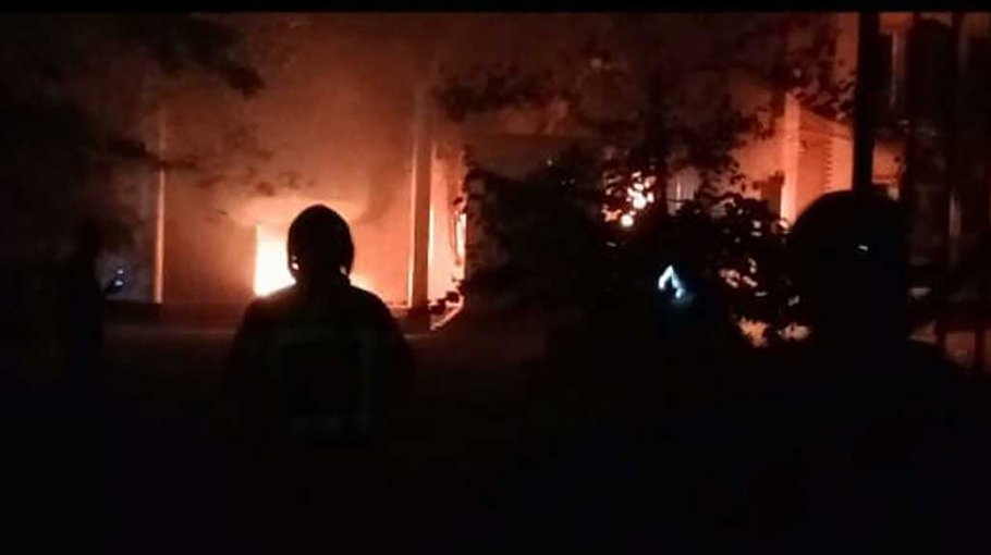 Ex-minister Maya’s house looted, set on fire