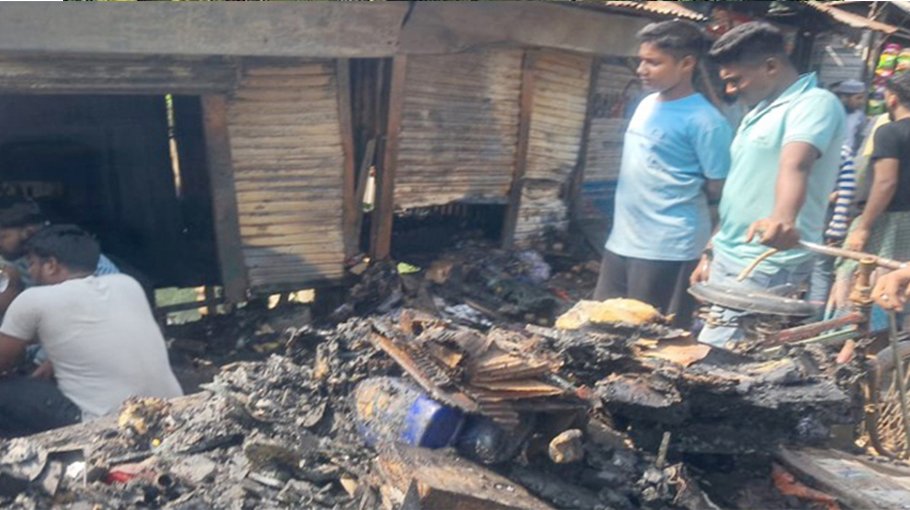 Fire guts five shops in Ctg