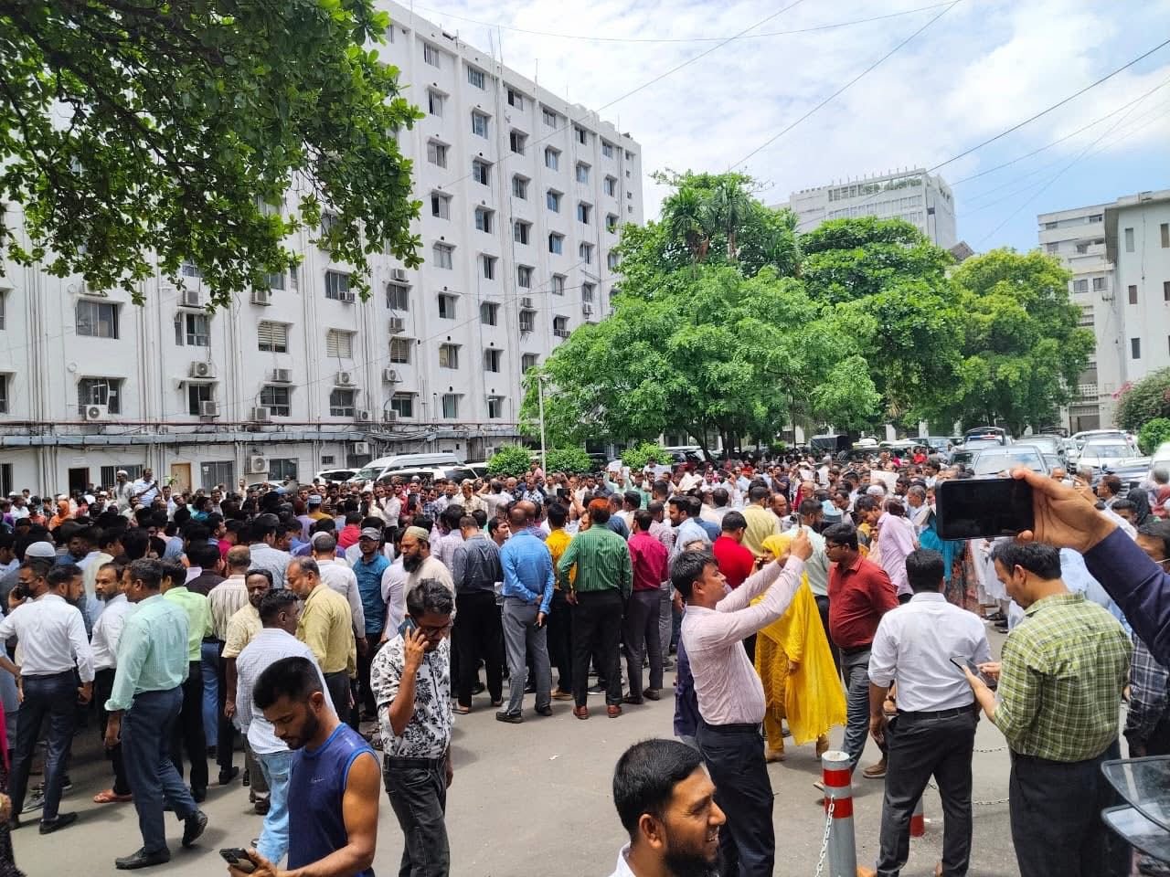 Deadlock at Secretariat continues as protests enter fourth day