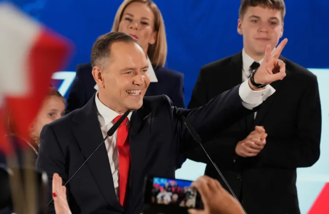 Nationalist Nawrocki wins Polish presidential election