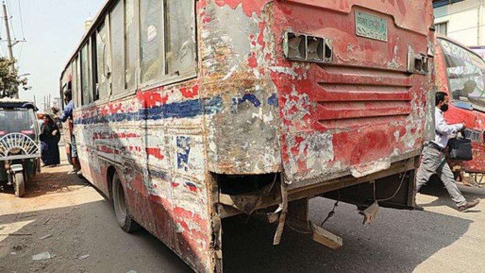 Facelifted unfit vehicles to be barred from roads during Eid: Home Adviser