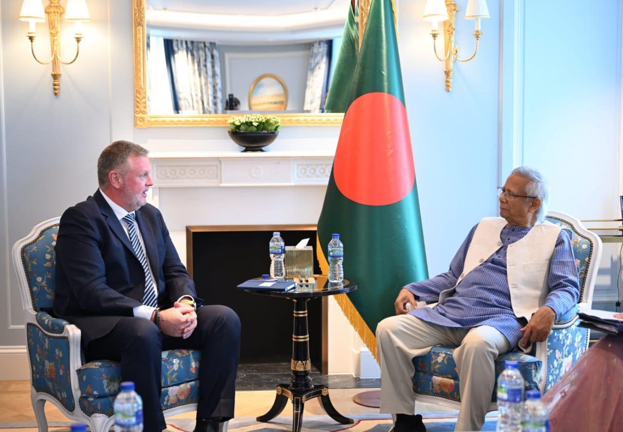 Aviation giants Airbus, Menzies seek long-time partnership with Bangladesh