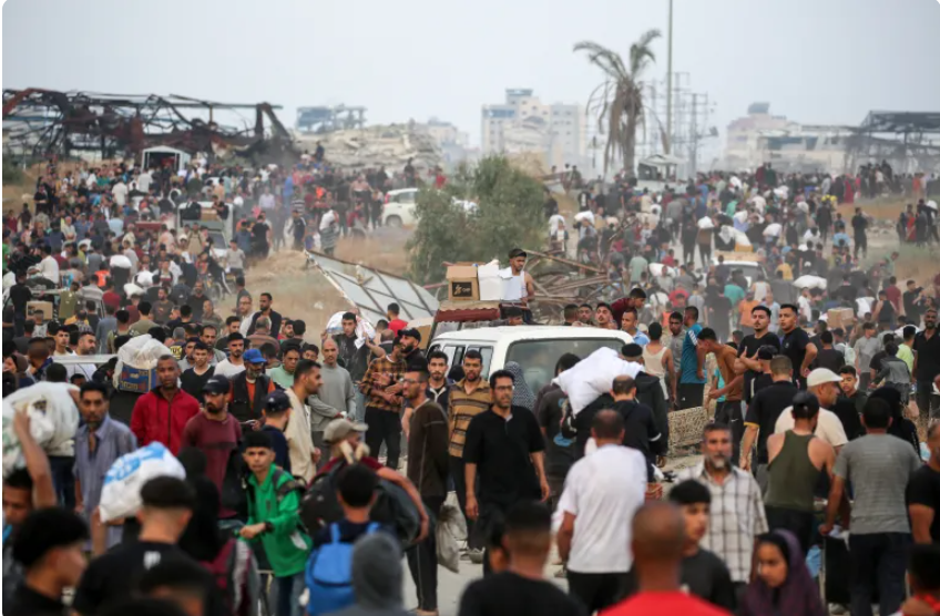 Israel kills 23 Palestinians in Gaza, half of them while trying to get aid