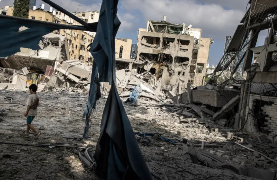 Little sign of restraint as Israel and Iran continue to swap deadly strikes