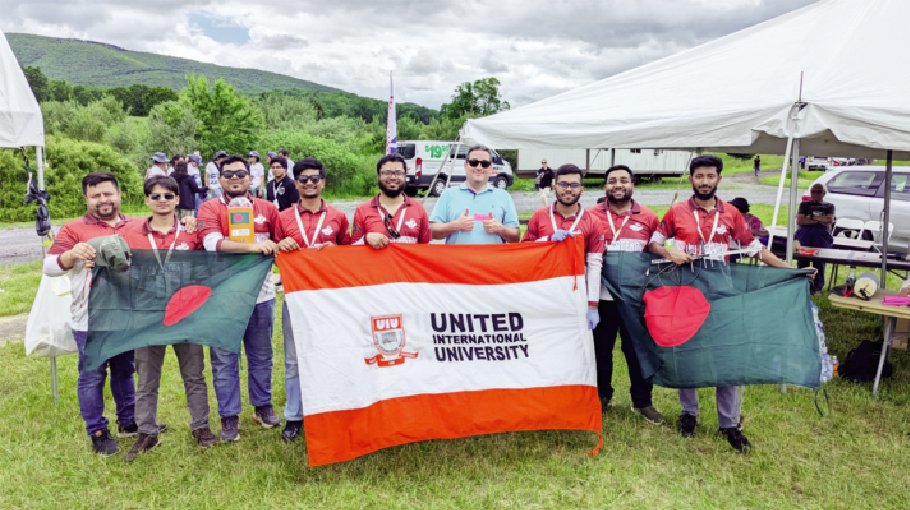 UIU ASCEND team shines at CanSat Competition 