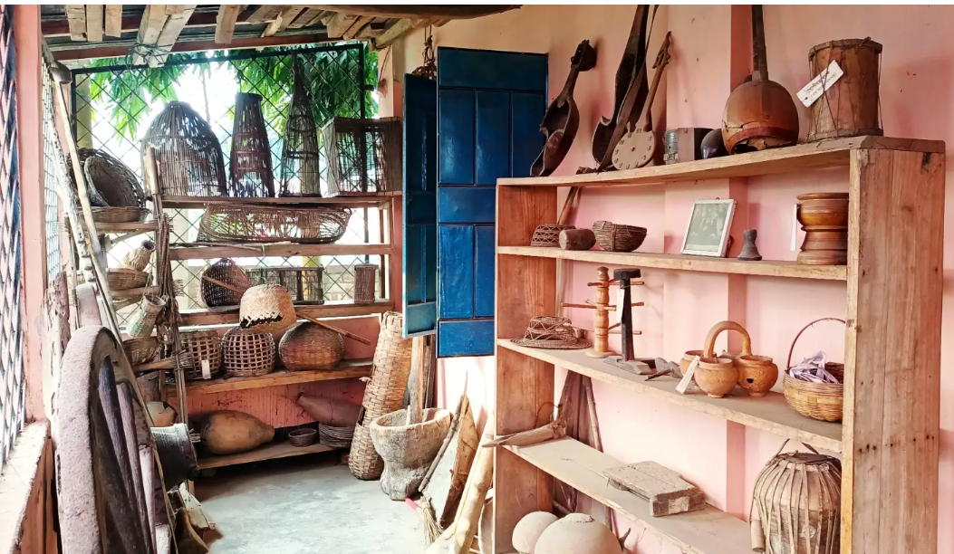 Rare folk treasures at risk in Kurigram’s Bhawaiya Museum