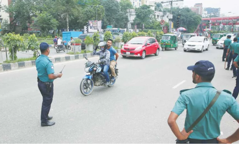 Govt mulls engaging traffic police in road accident probes