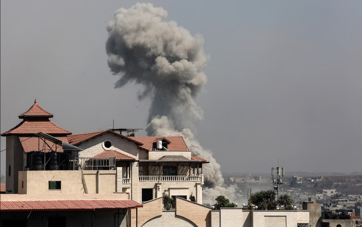 Israeli attacks on Gaza kill 84 people including aid seekers