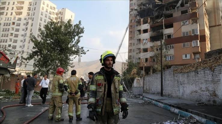 Israeli strikes kill 10 IRGC members in central Iran