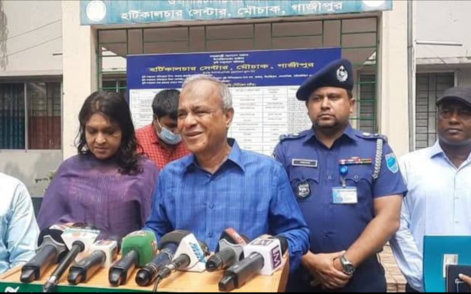 'Mob justice' against ex-CEC Nurul Huda unacceptable, says home adviser