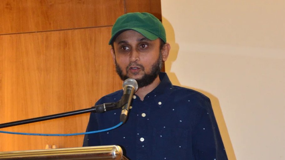 One-minute internet blackout removed from July programme: Farooki