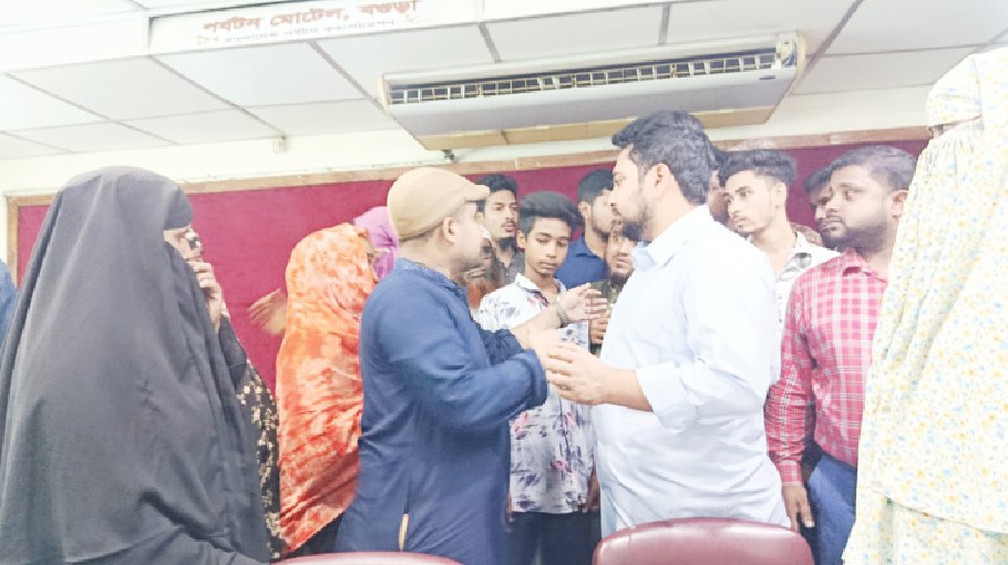 NCP leaders meet martyr’s family in Bogura