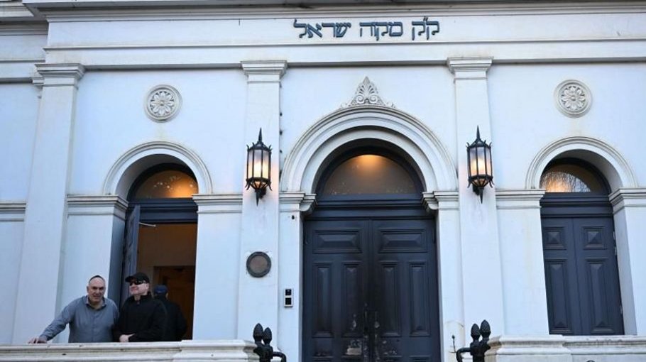 Australian PM vows 'full force of law’ after arson attack at synagogue